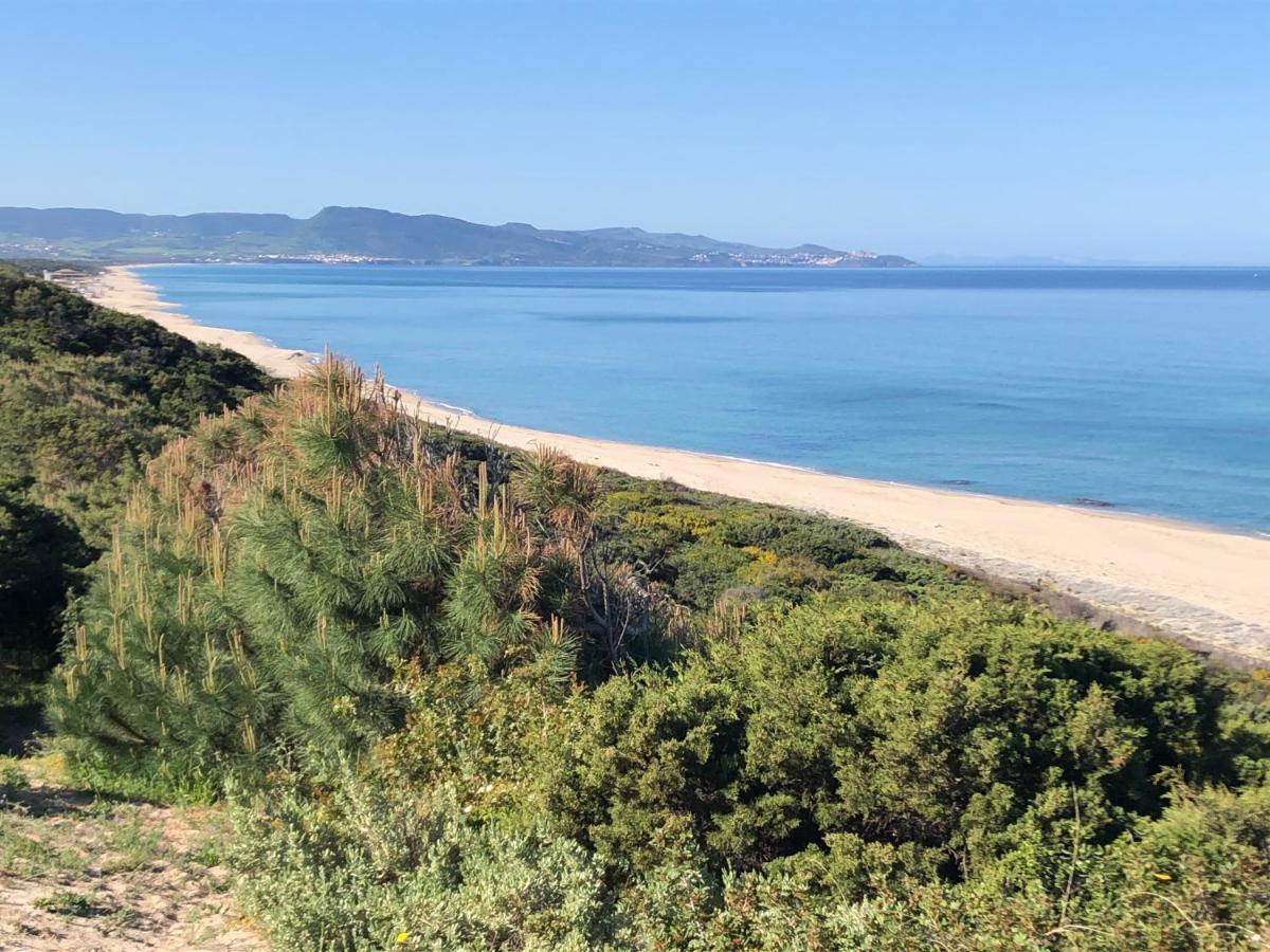 Borgo Spiaggia イーゾラ・ロッサ エクステリア 写真