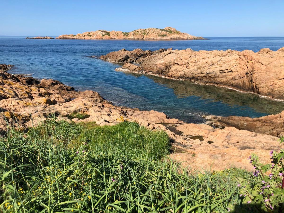 Borgo Spiaggia イーゾラ・ロッサ エクステリア 写真